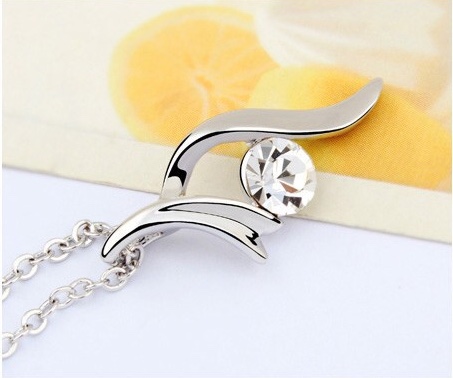 Krištáľový set Náhrdelník, náušnice a náramok Bella light saphire