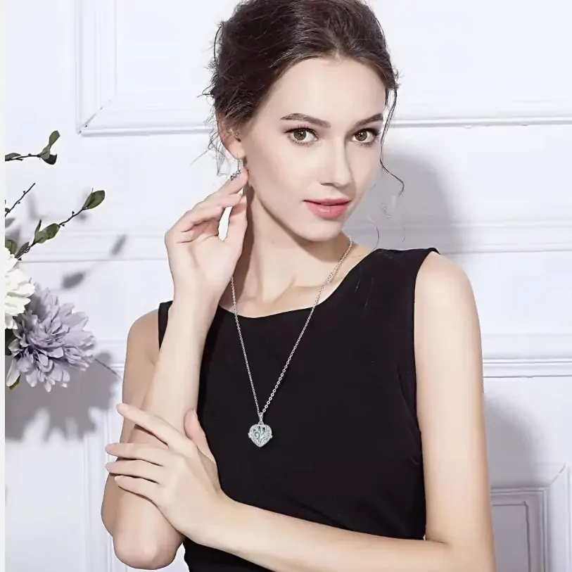 Aroma difúzny náhrdelník Srdce so zirkónovými listami lávové kamene