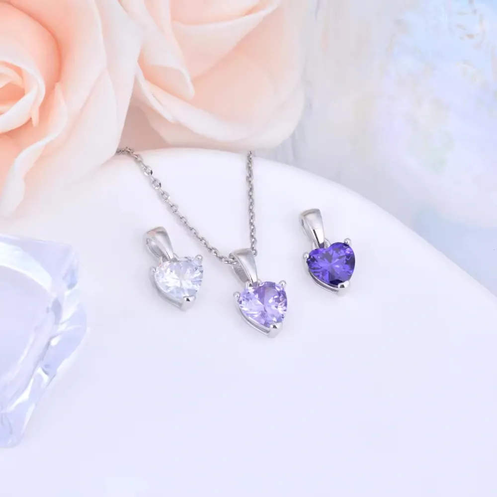 Strieborný náhrdelník Happy s čírym srdiečkom